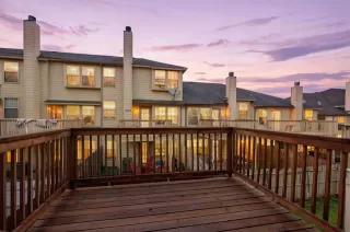 Photo #2: 21235530 Listing 