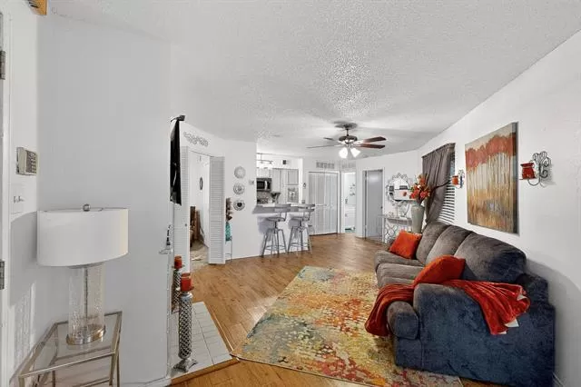 MLS: 21237591 Condo For Sale