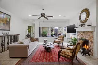 Photo #6: 21242581 Listing 