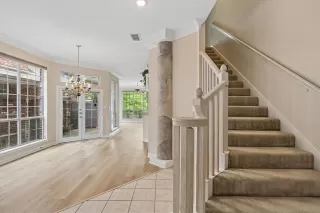 Photo #5: 21242997 Listing 