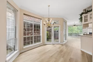 Photo #6: 21242997 Listing 