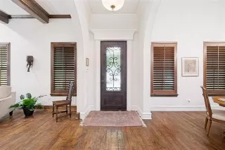 Photo #2: 21243312 Listing 