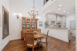 Photo #6: 21243312 Listing 