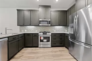 Photo #6: 21243636 Listing 