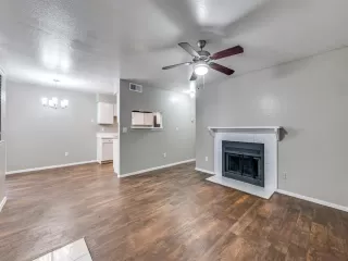 Photo #2: 21243890 Listing 