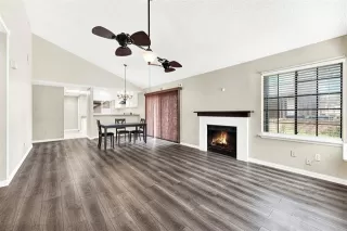 Photo #4: 21245002 Listing 