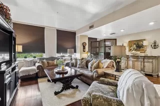 Photo #6: 21245672 Listing 