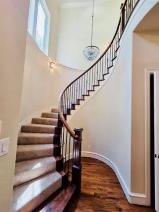 Photo #5: 21245802 Listing 