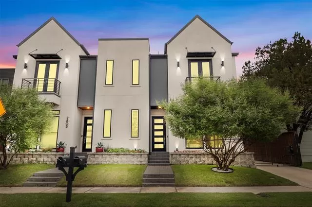 MLS: 21245934 Condo For Sale