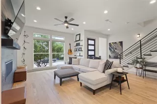 Photo #4: 21245934 Listing 