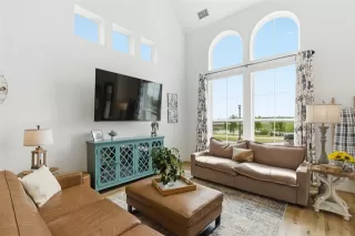 Photo #3: 21248356 Listing 