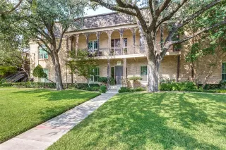 Photo #2: 21248666 Listing 