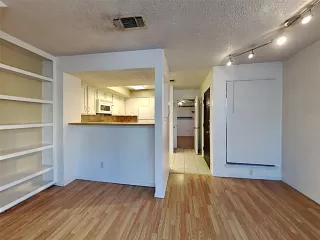 Photo #4: 21248760 Listing 