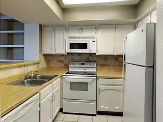 Photo #5: 21248760 Listing 