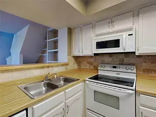 Photo #6: 21248760 Listing 