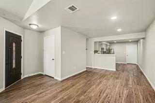 Photo #6: 21249446 Listing 