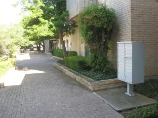 Photo #3: 21251519 Listing 