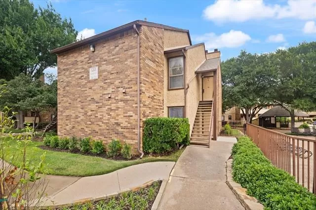 MLS: 21255074 Condo For Sale