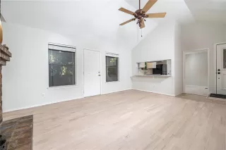 Photo #4: 21256585 Listing 