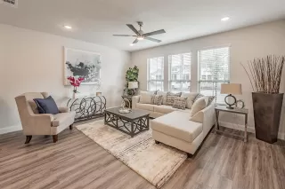 Photo #2: 21257092 Listing 