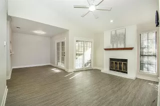 Photo #2: 21258171 Listing 