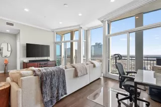 Photo #5: 21258210 Listing 