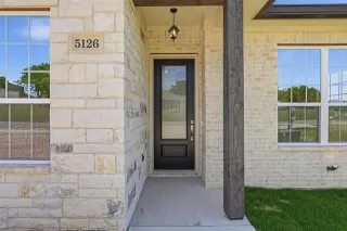 Photo #5: 21260083 Listing 