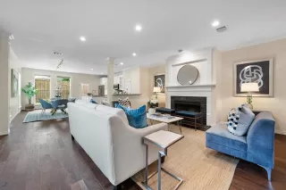 Photo #3: 21260377 Listing 
