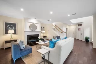 Photo #6: 21260377 Listing 
