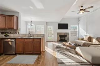 Photo #6: 21261262 Listing 