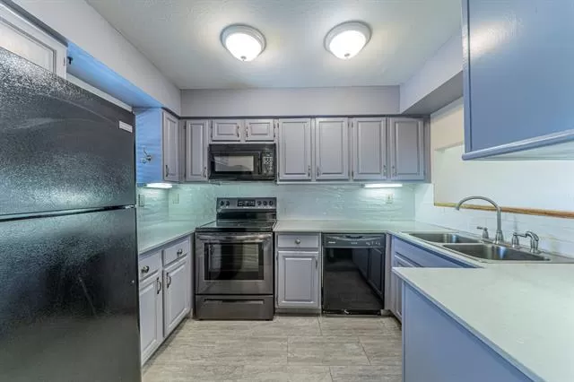 MLS: 21261268 Condo For Sale