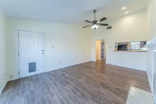 Photo #5: 21261268 Listing 