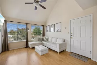 Photo #6: 21261624 Listing