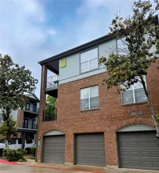 Photo #2: 21261659 Listing 