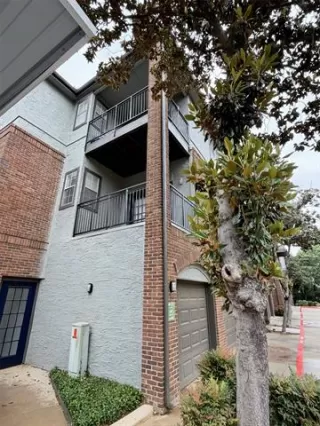 Photo #3: 21261659 Listing 