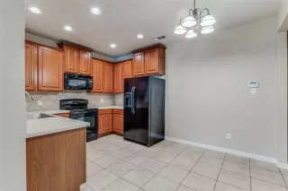 Photo #5: 21261731 Listing 