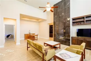 Photo #2: 21262110 Listing 