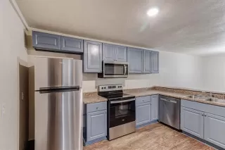 Photo #3: 21262126 Listing 