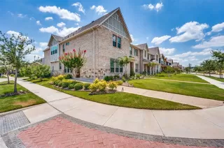 Photo #2: 21262905 Listing 