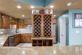 Photo #6: 21263595 Listing 
