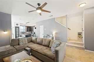 Photo #6: 21263991 Listing 
