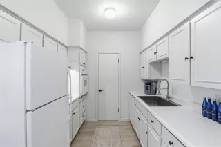 Photo #4: 21264663 Listing 