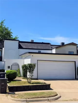 Photo #2: 21266075 Listing