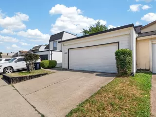 Photo #4: 21266075 Listing