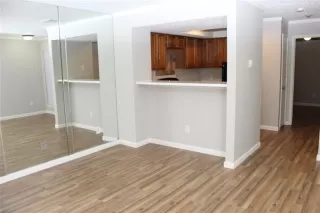 Photo #2: 21266281 Listing 