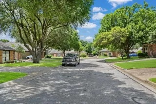 Photo #4: 21266924 Listing