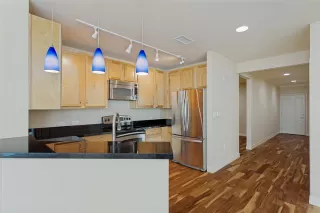 Photo #6: 21268245 Listing 