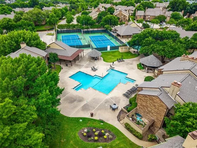 MLS: 21268976 Condo For Sale