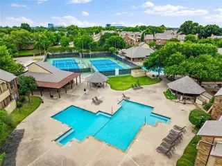 Photo #2: 21268976 Listing 