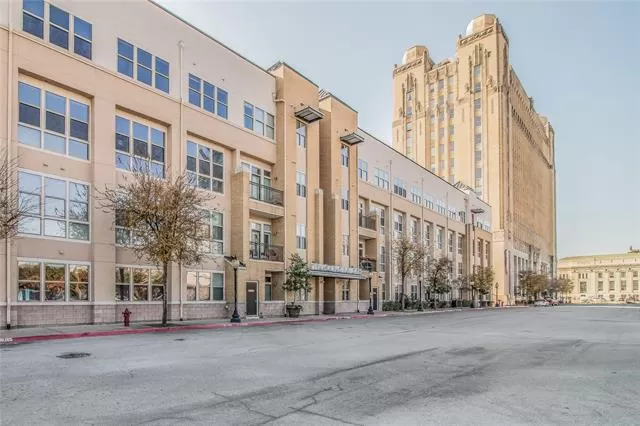 MLS: 21270612 Condo For Sale